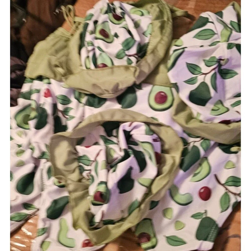 Avocado toddler swimwear and hat Multiple Sizes 2T, 3T, 5T NEW